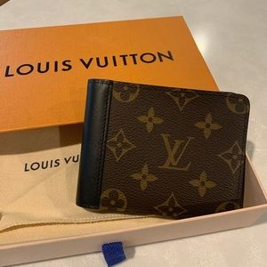 Men’s Louis Vuitton Monogram Wallet
